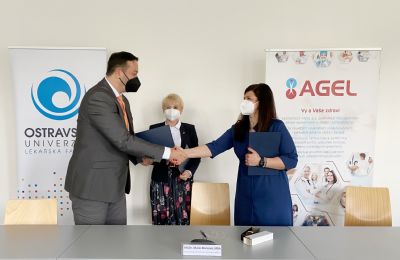Lékařská fakulta Ostravské univerzity a zdravotnická skupina AGEL se dohodly na užší spolupráci